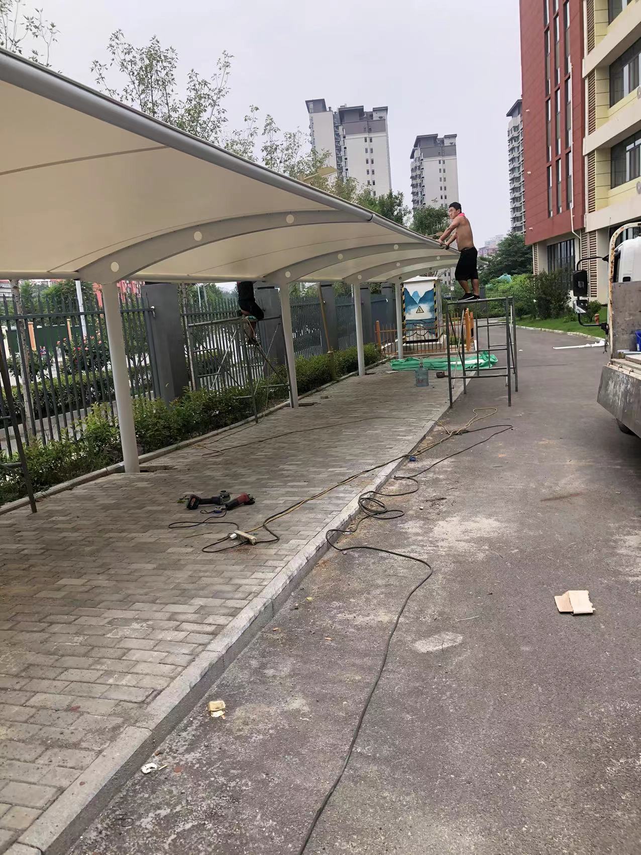 膜結(jié)構(gòu)停車棚應(yīng)該注意哪些要點(diǎn)？